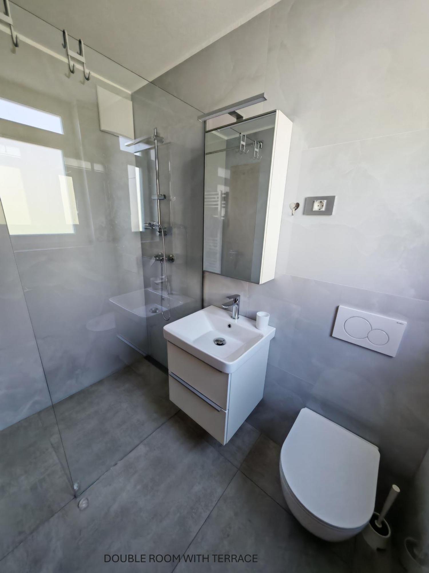 Apartment And Room Anica 톨민 외부 사진