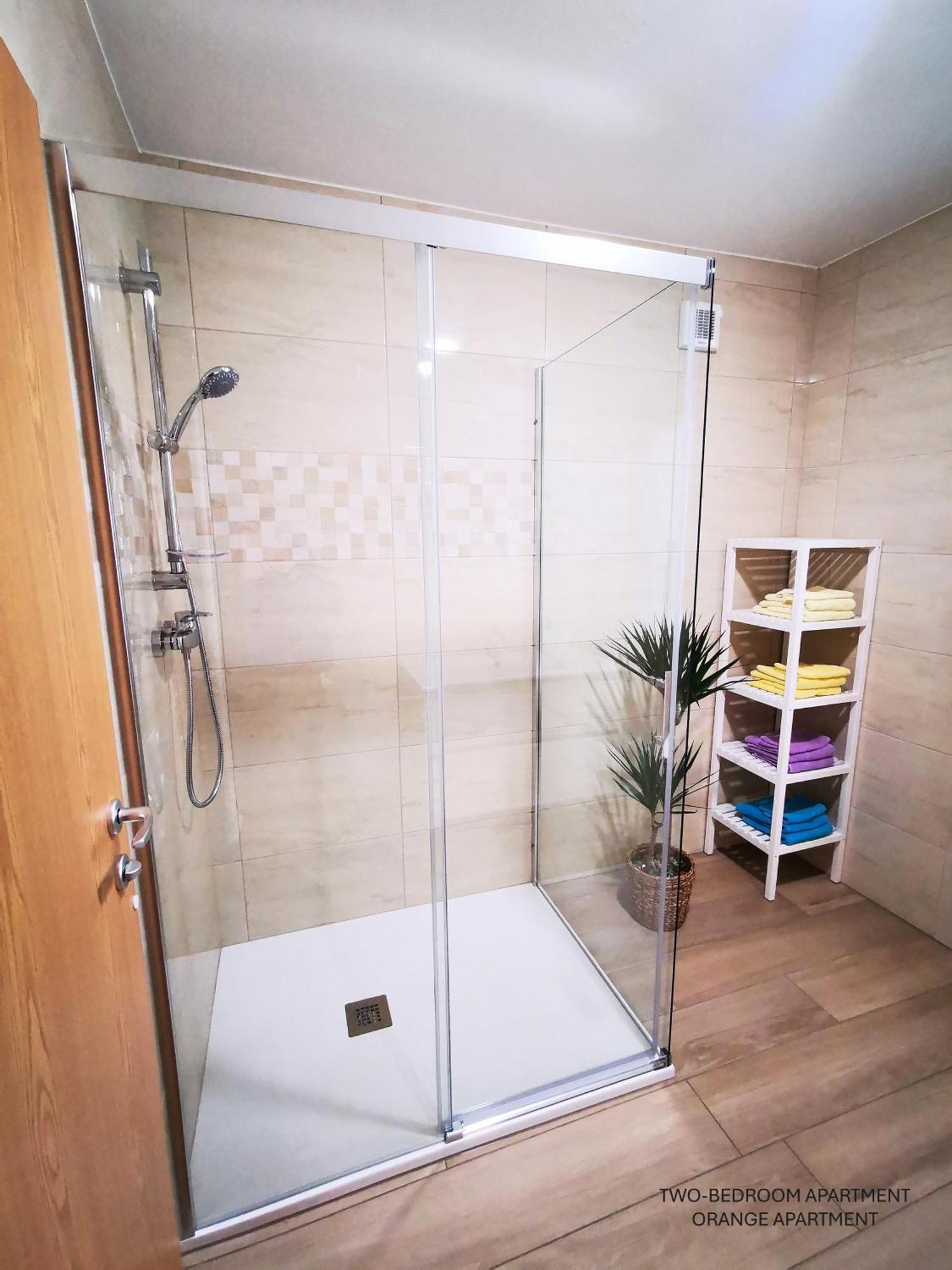 Apartment And Room Anica 톨민 외부 사진