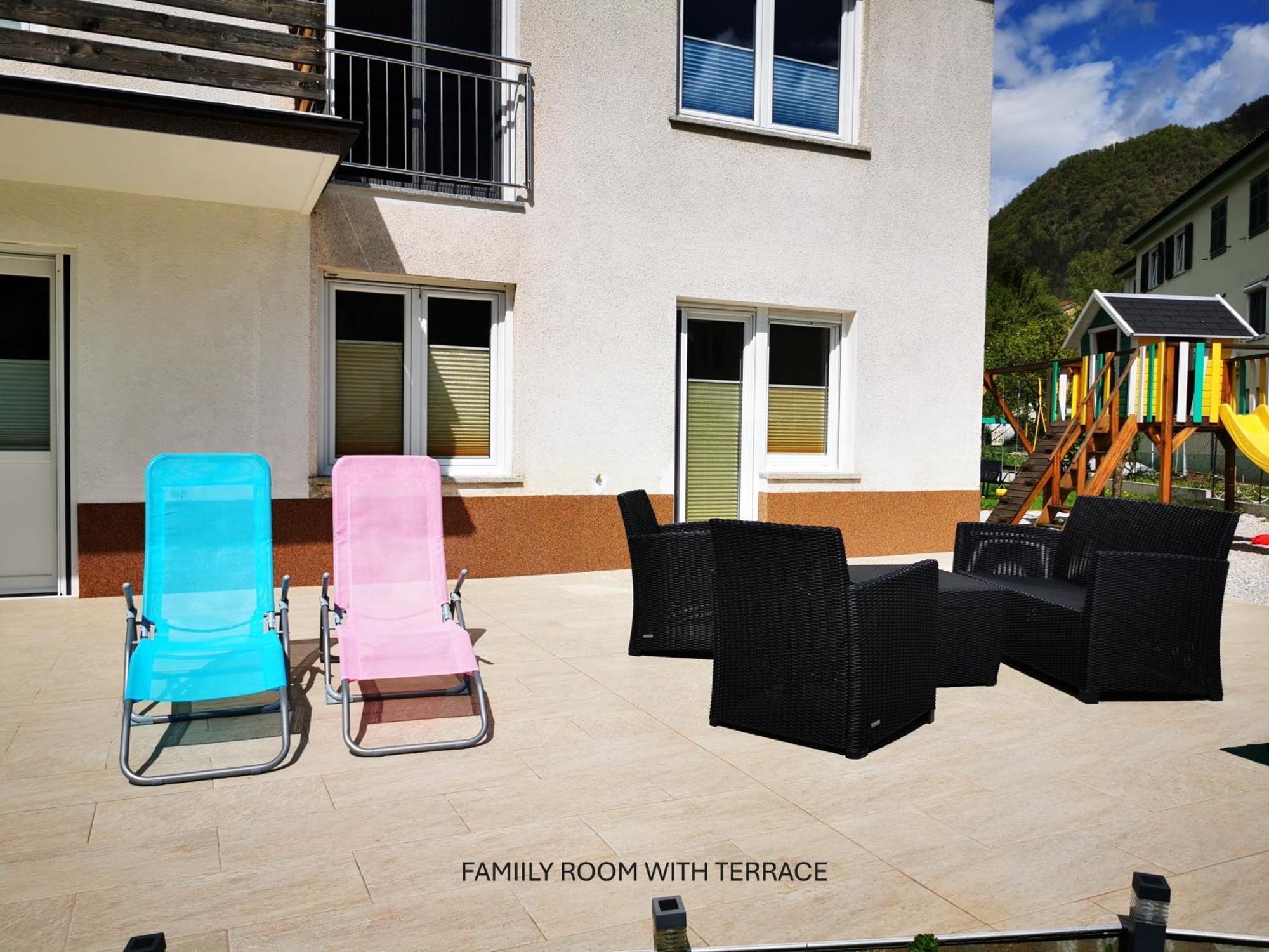 Apartment And Room Anica 톨민 외부 사진